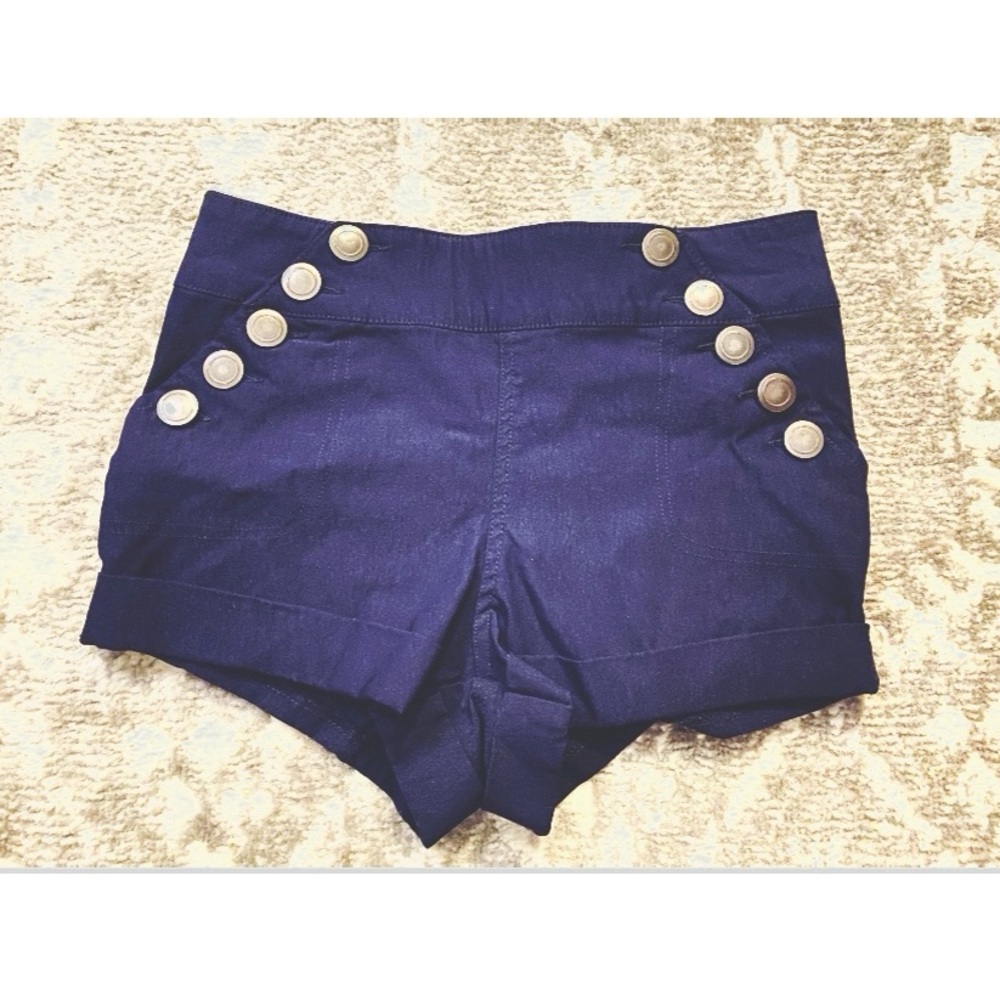 Navy Sailor Shorts ~ Size 3 but fit like a 0